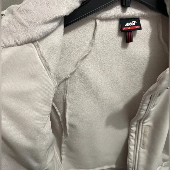 Veste - Picture 3 of 4